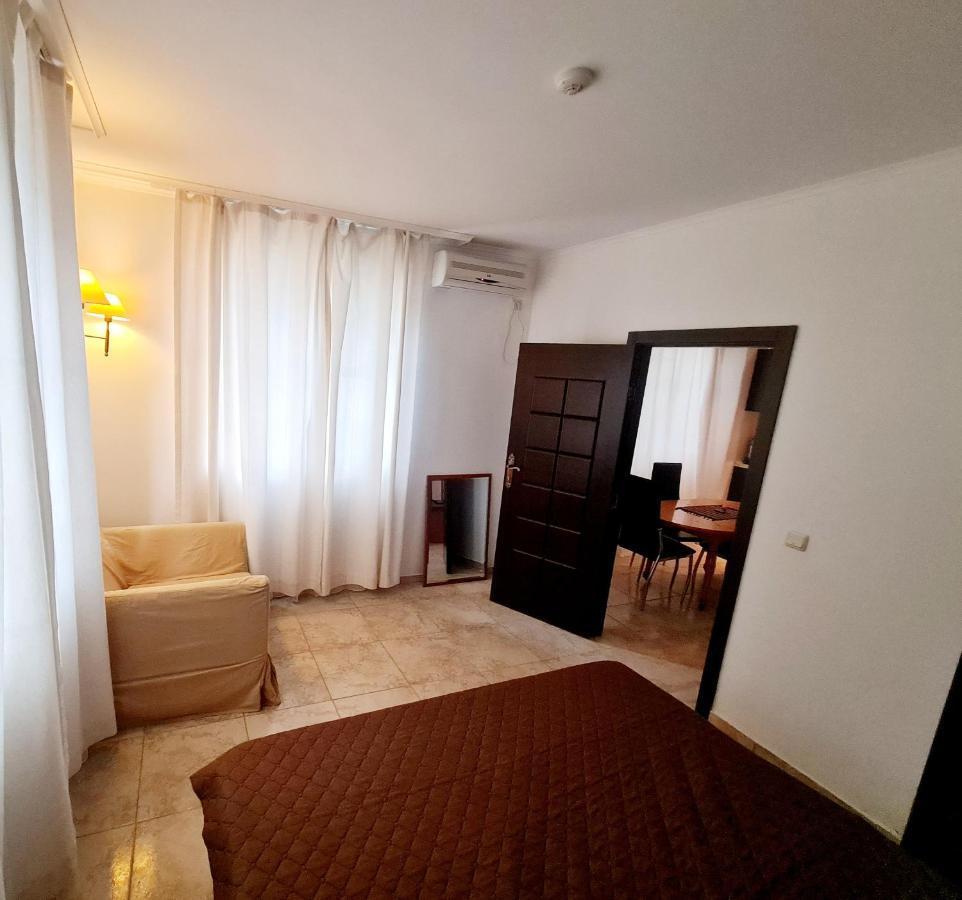 Apartment Almi - The Cliff 奥布佐尔 外观 照片